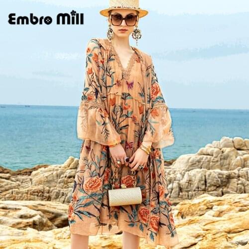 New Female Summer Mulberry Silk Exquisite Embroidered Hooded Flared Sleeves Coat + Sleeveless V-Neck Dress Loose Two-Piece Suit