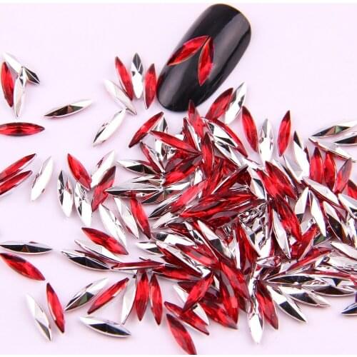 100PCS Melon Seeds Nail Art Horse Eye Rhinestones Magical Tips Nail Art Diamonds Nail Stickers