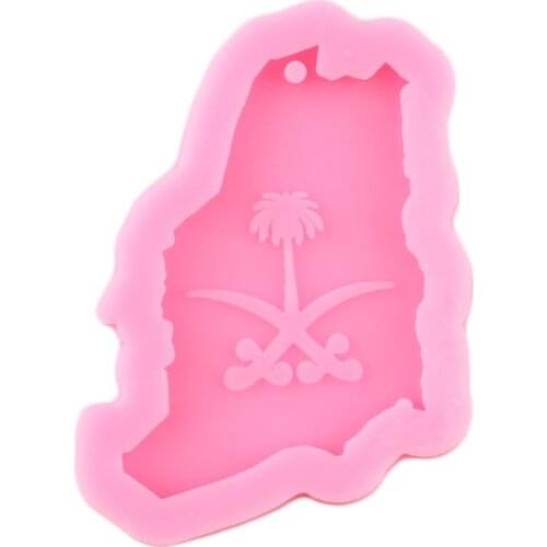 Shiny Glossy Saudi Arabia Map Keychain Silicone Epoxy Resin Mold DIY Keychain Pendant Jewelry for Valentine Gift Craft