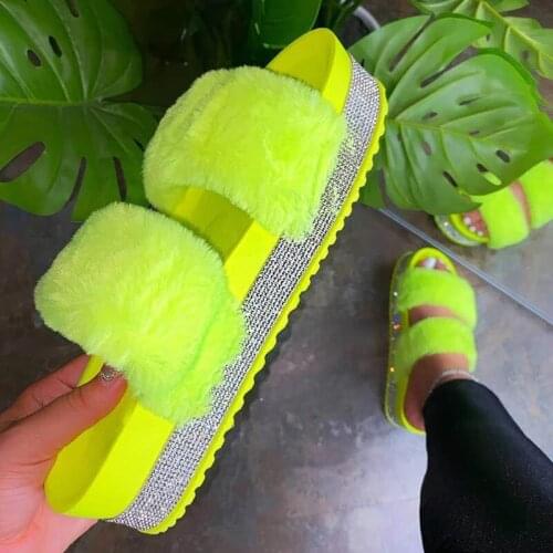 Women Fur Slippers Rhinestone Platform Flat Heel Thick Sole Light Colors Luxury Celebrities Summer Slides Sandals Ladies Shoes