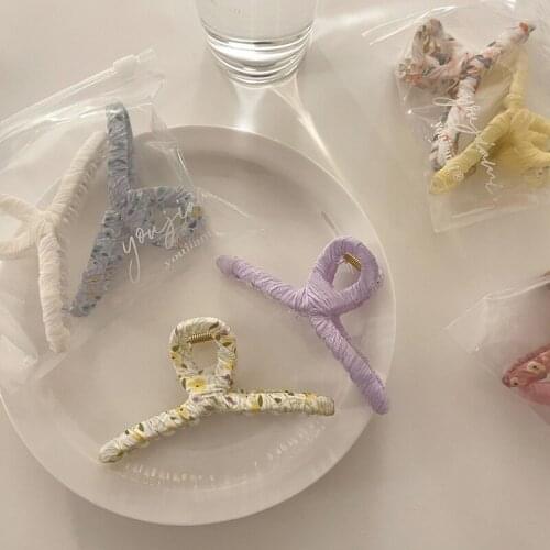 2021 Hot Selling 2pcs Per Set Flower Fabric Hair Clip Hair Accessories For Women Girl Candy Color Summer Joker Hair Grasps Claw