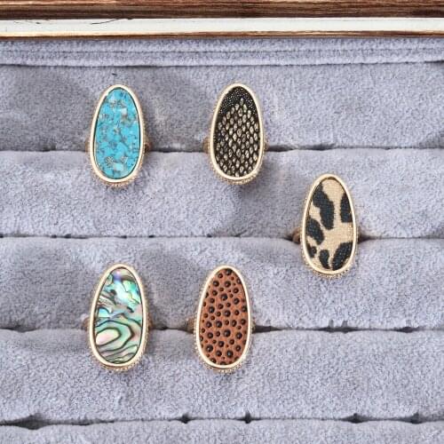 Delicate Kallaite Abalone Shell Paper Leopard Rings Fashion Inner Dia 1.7cm Gold Color Brincos Pendientes Jewelry for Women