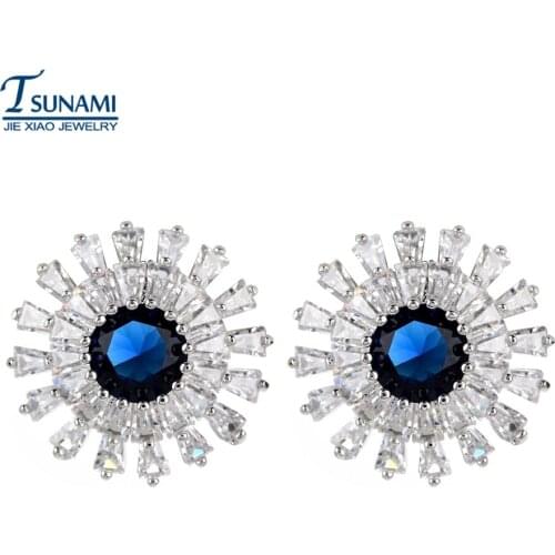 In 2018, new fashion flowers are made of zircon earrings Four colors are feminine/girls charm jewelry ER-204