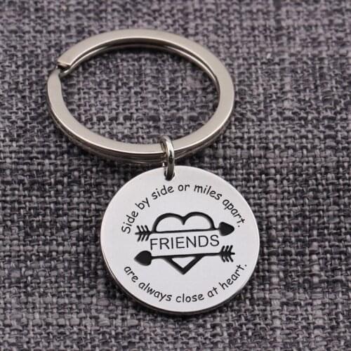 Best Friends Keychain Gift Bag Charm Jewelry BBF Keyrings Engrave Side by side or miles apart FRIENDS are always close at heart