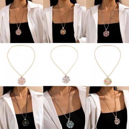 New Fashion Simple Colorful Sunflower Sunflower Petal Smiley Face Rotating Pendant Necklace Hip Hop Pendant Necklace Party Gift