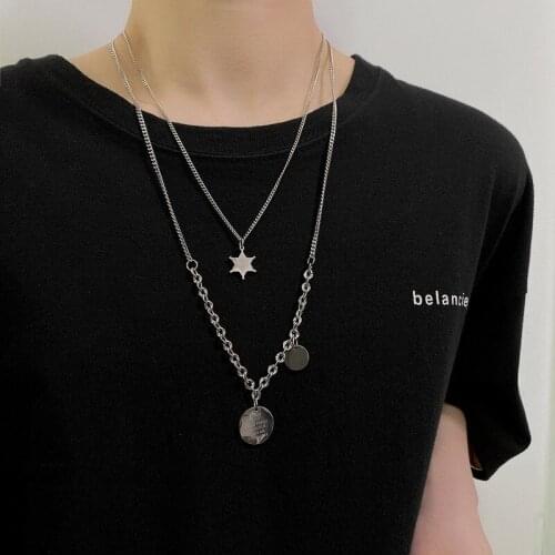 U-Magical Fantisy Asymmetry Double Layer Circle Geometric Letter Star Pendant Necklace for Women Metallic Necklace Jewelry