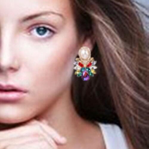 Bohemia Fashion Colorful Pink Crystal Geometric Small Drop Earrings Chic Imitation Pearl Charm Earrings Party Jewelry For Women