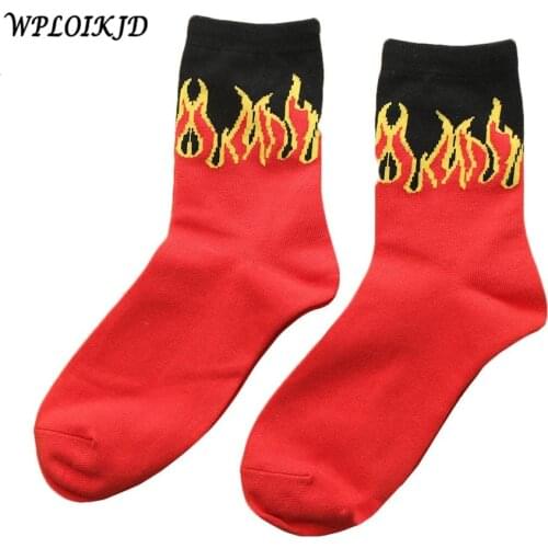 [WPLOIKJD]Unisex Hip Hop Fashion Design Red Flame Pattern Crew Socks Lifelike Jacquard Fire Classic Street Skateboard Long Socks