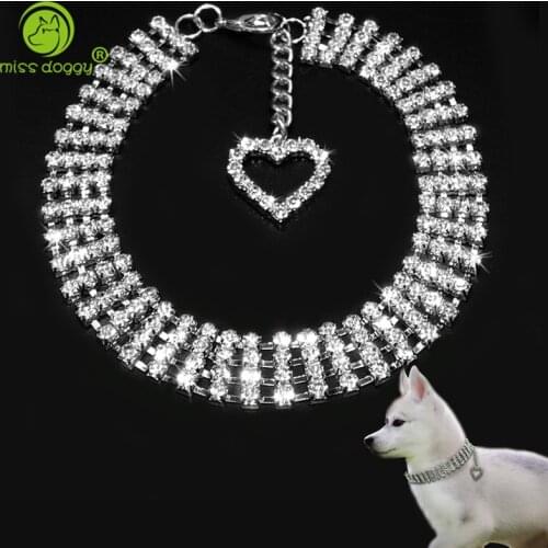 New Design Diamond Pet Dog Necklace Fashion Goods for Dog Jewelry Rhinestone Collar with Novelty Crystal Heart Charm Pendant