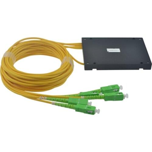 SC APC 1x4 PLC Fiber optical splitter single mode with SC APC connector FTTH SC 1x4 PLC ABS optic splitter box Free shipping