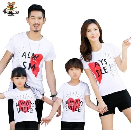 Family Clothing 2020 Summer Style Men Women Child Mother Daughter Father Son Short-sleeve T-shirt Matching Family Clothes