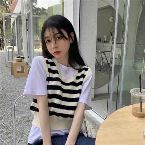 Vest Summer Korean Version of Loose Wild Vest Age-reducing Striped Knitted Vest College Style Sleeveless Knitted Top
