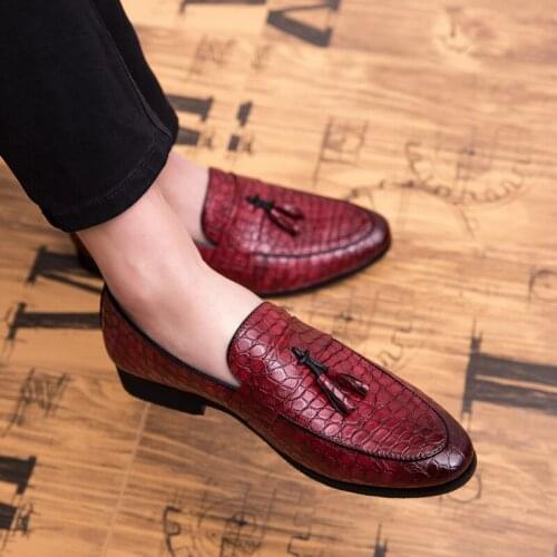Mens Loafers focus of party night club Man Casual shoes Black Brown Red color leather shoes Round toe Italy handmade