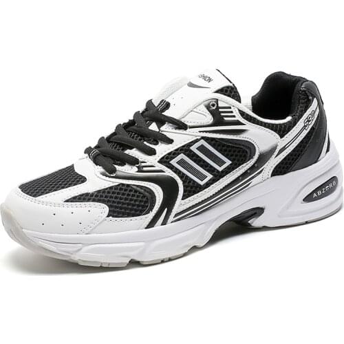 MOUNTAIN CLAW Walking Shoes