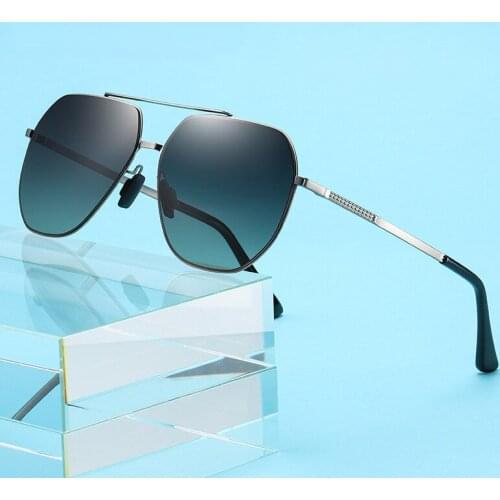 2021 New Fashion Big Frame Sunglasses Two-tone Lens Metal Polarized Nylon Sun Glasses for Men and Women Trend Colorful Eyeware