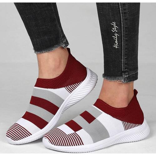 Women flat shoes woman 2021 fashion white sneakers women shoes casual slip-on mesh socks white shoes ladies tenis feminino