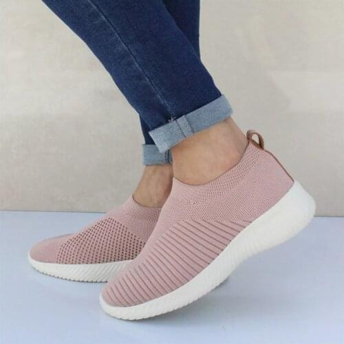 New Plus Size Women Sneakers Stretch Fabric Socks Shoes Ladies Fashion Vulcanize Shoes Slip On Flat Footwear Female Casual Shoes