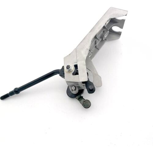 6612603339 for MERC-EDES-BEN-Z MB100 MB140 MB VAN Manual Transmission Gear Shift Bracket Shifter