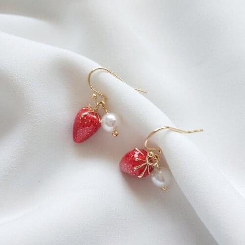 L&P Real Korea Korea version S925 whole silver chopped mens color small strawberry earrings earrings gold earrings