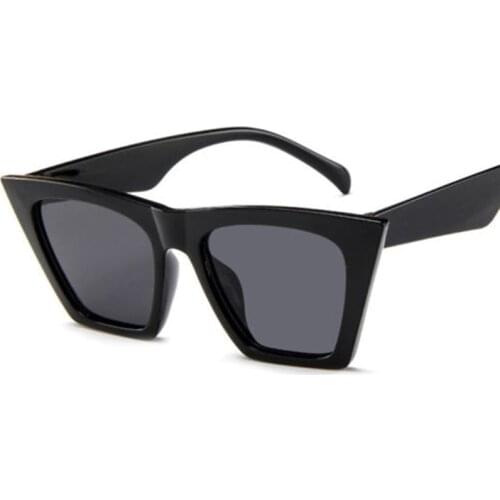 1PCS New Vintage Retro Women Cat Eye Sunglasses Fashion Oversized Glasses for Women Fashion Simple Style Sunglasses