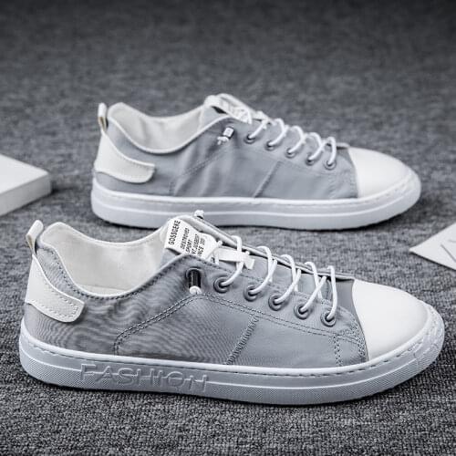 Mens shoes 2021 new trend hundred casual foot small white cloth shoes summer breathable board shoes canvas tide shoes