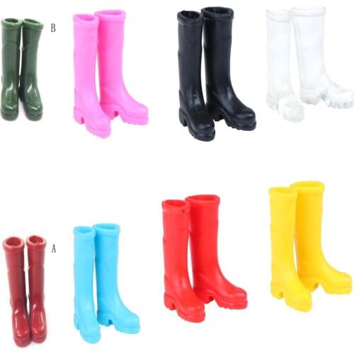 1 Pairs Rubber Rain Boots Home Garden Yard Decoration 1/12 Scale Dollhouse Miniature Multi-colored