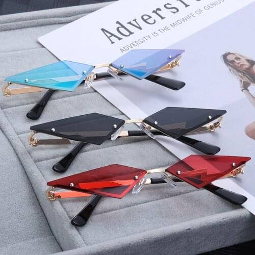 2020 Rimless Metal Pink Cat Eye Sunglasses women Vintage Brand Designer Sun Glasses Ladies Shades Triangle Eyeglasses UV400