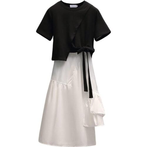Large Size Womens Summer Suits Design Sense Black Short T-shirt And Irregular White Skirt Ladies Casual Two-piece Set e242