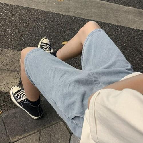 2021 Mens Korean Streetwear Jeans Shorts Straight Wide Leg Denim Shorts Fashion Woman Casual Oversize Pants