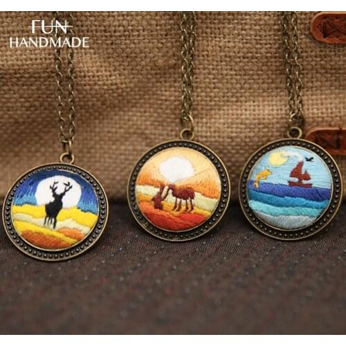 Creative DIY Necklace Embroidery Kit Needlework Flower Pattern Printed Cross Stitch with hoop Swing Handmade Art Craft Gift