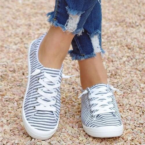 Women Stripe Sneakers 2021 All Season Classic Retro Ladies Lace Up Shoe Low-cut Casual Canvas Shoes Outdoor Large-sized Flats