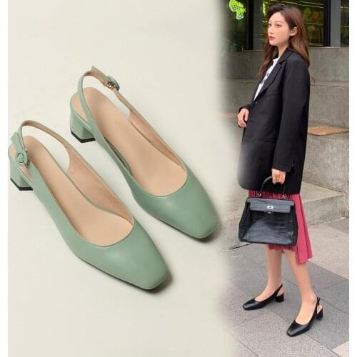 FAMSO Shoes With Medium Heels