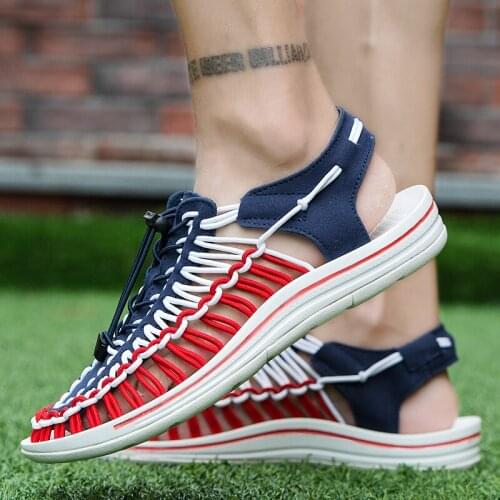 Mens Gladiator Sandals Summer High Quality Handmade Weave Mens Shoes Slip-On Outdoor Casual Beach Men Sandals Sneakers Flat