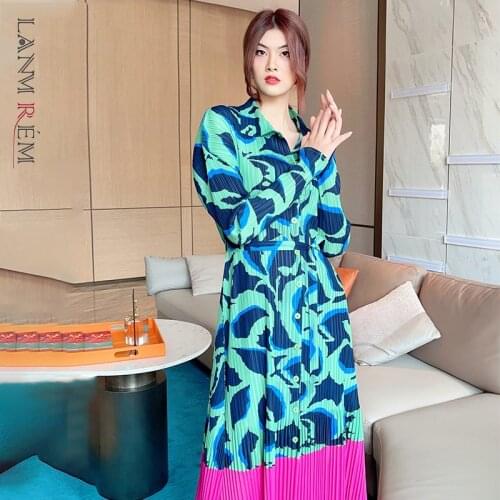 LANMREM 2021 Summer Printing Pleated Patchwork Dress For Women Lapel Long Sleeve Stitching Color Casual Female Dresses 2D3767
