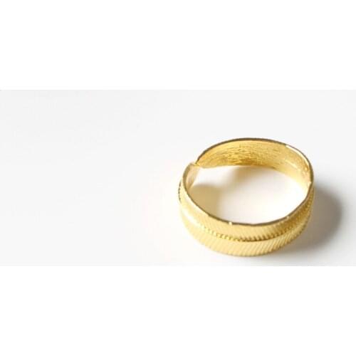 10PCS/Metal Napkin Ring Leaf Napkin Holder Gold Silver Napkin Ring Table Decorations Banquet Decoration Supplies