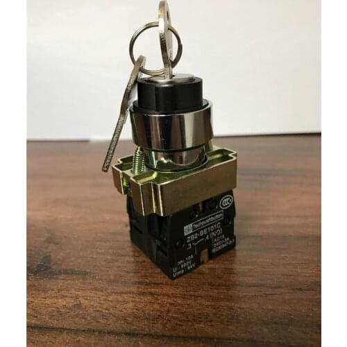 5Pcs/Lot XB2-BG65 2 Position 1 NO 1NC Spring Reset Momentary Key Operated Selector Switch