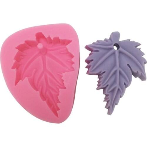 Maple leaf aromatherapy gypsum pendant Mould Fondant Cake Decorating Tools Candy Chocolate Gumpaste Moulds Silicone Mold #AO