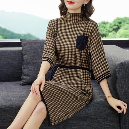 Autumn Vintage Knitting Turtleneck Sweater Midi Dress 2021 Winter Casual Plaid Half Sleeve Dress Women Elegant Bodycon Vestidos