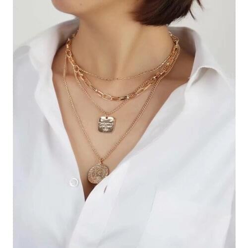 New Gold And Silver Two-Color Star Coin Pendant Necklace Layered Necklace Ladies Fashion Necklace Jewelry Gift