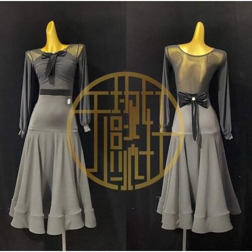 The new National standard modern dance clothing practice clothing ballroom dancing Waltz Without Rhinestones suit with bra cups