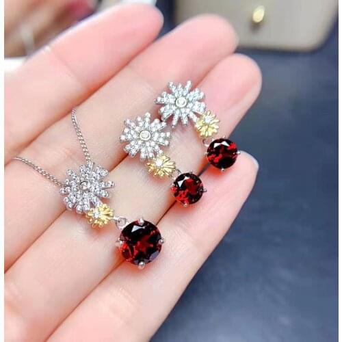 Natural Garnet Super Flash S925 Sterling Silver Earrings Pendant Necklace Set Fine Fashion Jewelry for Women MeibaPJFS