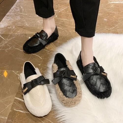 Round Toe Slip On Shoes For Women Shallow Mouth Low Heels Elegant Casual Female Sneakers Womens Moccasins Bow-Knot Loafers Fur