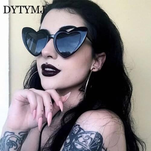 DYTYMJ Luxury Heart Sunglasses Women 2020 Oversized Glasses Women Retro Eyeglasses For Women/Men Mirror Oculos De Sol Feminino