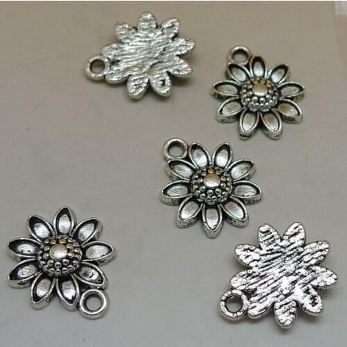 ALY 200Pcs/lot Antique Silver Chrysanthemum Charms 16x13mm Daisy Pendant Marguerite Charms DIY Jewelry Findings