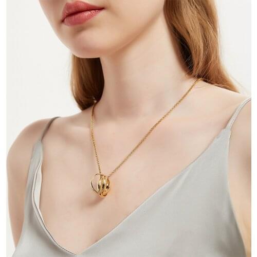 Dainty Interlocked Circle Pendant Necklace for Women Punk Hip Hop Classic Triple Stainless Steel Chain Necklaces Party Jewelry