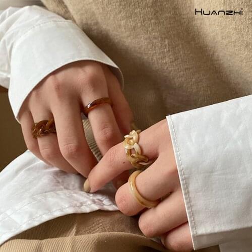 HUANZHI 2pcs/set New Vintage Colorful Acrylic Ring Resin Geometric Round Adjustable Chain Rings for Women Girls Jewelry 2020