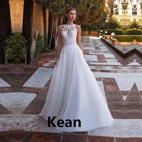 Fairy Wedding Dress Halter Neck Lace Illusion Backless Court Train Dubai Arabic Robe De Mariee Bride Gown Custom Made Plus Size