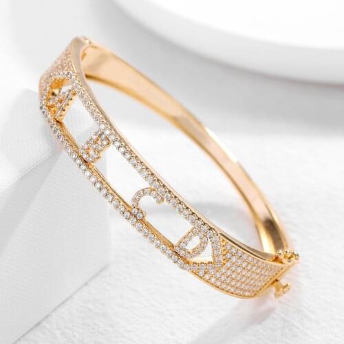 Customized Name Bracelets Zircon Bracelet Personalized Letter Bangle Stainless Steel Jewelry Diamond Bracelet For Women Gifts