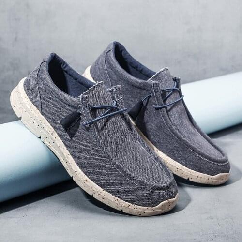Leather Men Casual Shoes Autumn Fashion Sneakers Footwear Soft Male Flats Shoe White Mens Shoes Sales Man Designer 39-48