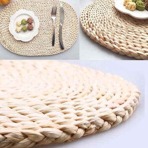 Oval Natural Straw Placemats Rattan Woven Dining Table Mats Heat Insulation Pot Holder Cup Dish Coasters Kitchen Accessories